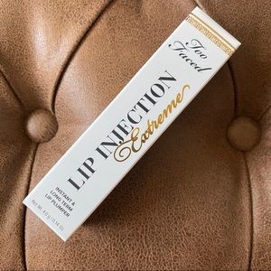 NEW Too Faced Lip Injection Extreme Lip Plumper